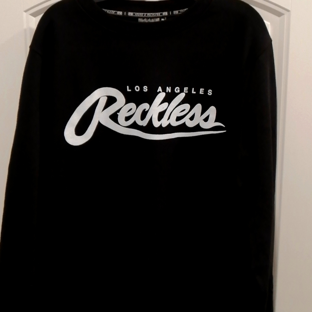 Young and Reckless Black Pullover Crewneck XL